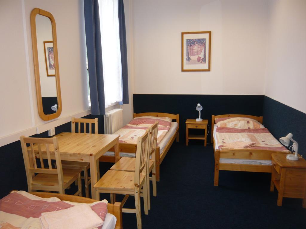 Hotel Hasa Prag Zimmer foto
