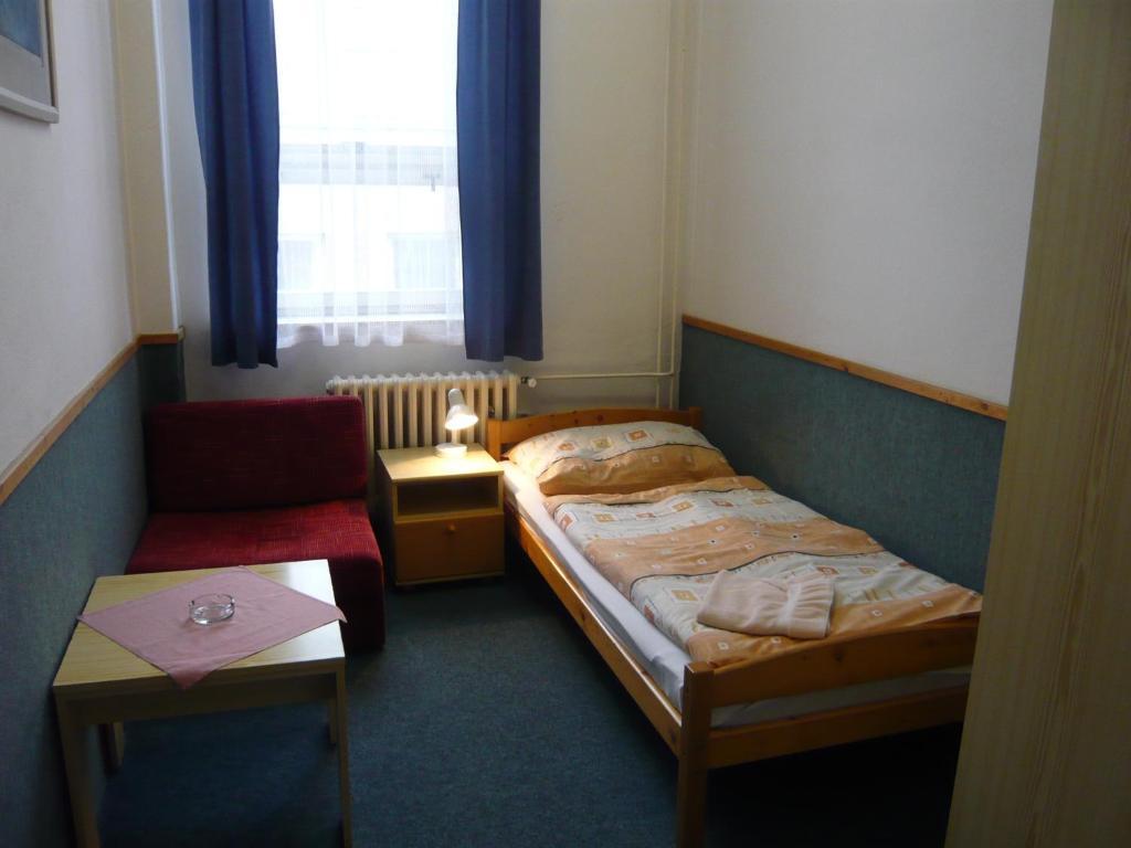 Hotel Hasa Prag Zimmer foto