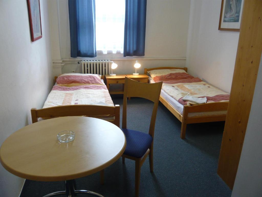 Hotel Hasa Prag Zimmer foto